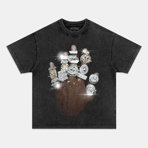 EXCLUSIVE FINGER RING TEE