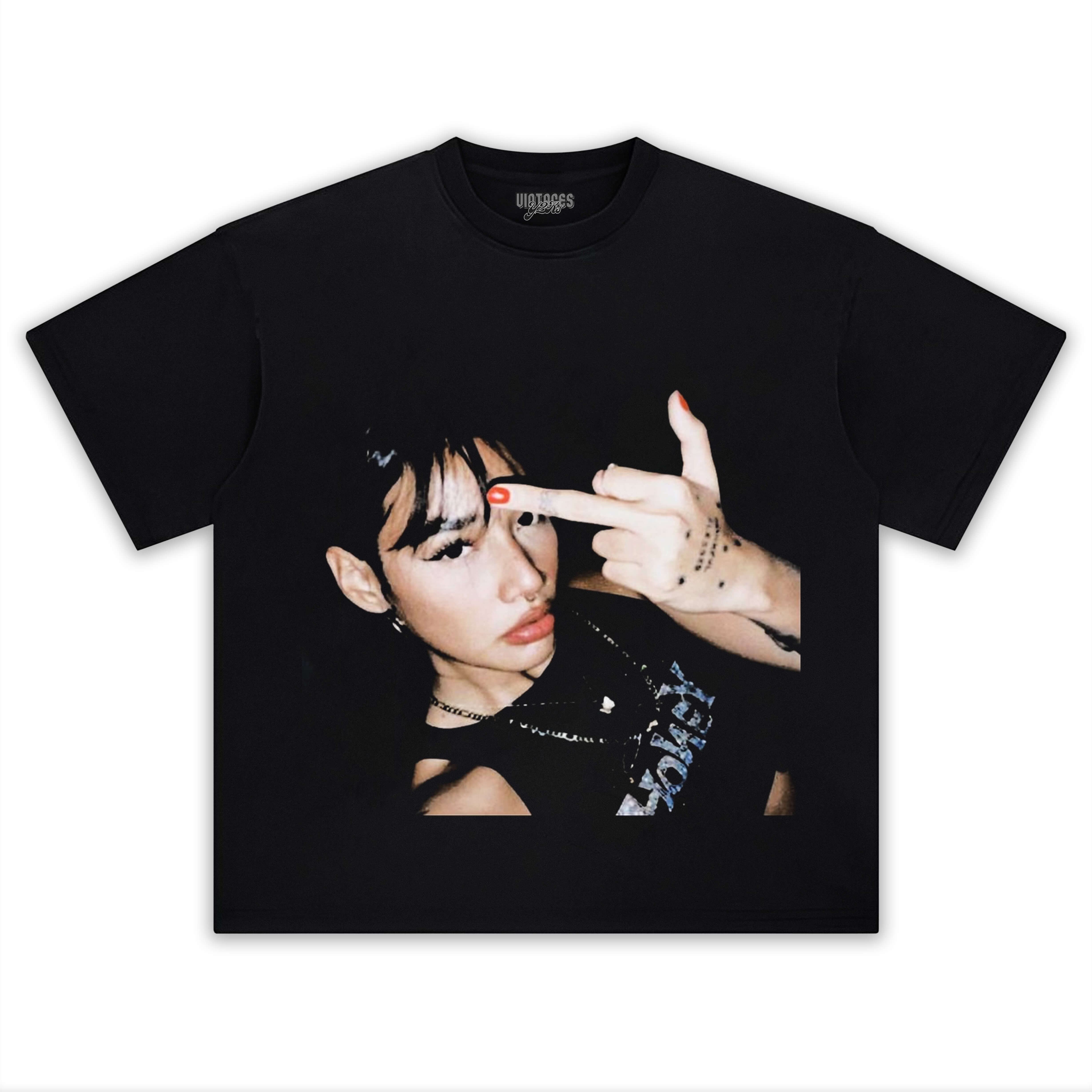 LIZETH SELENE TEE